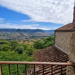 Maison Charmante A Avec Jacuzzi * Saint-Georges-de-Luzencon